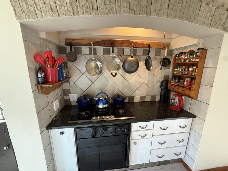 4 Bedroom Property for Sale in Vakansieplaas Western Cape